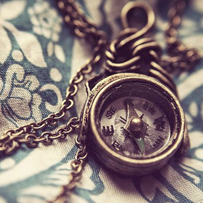 compass-801763_400X400